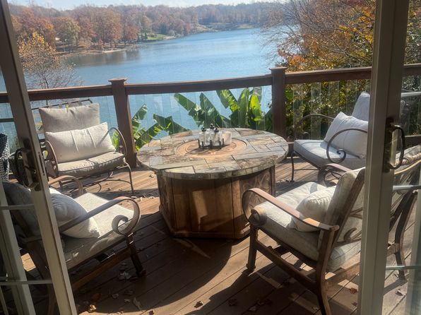 (undisclosed Address)