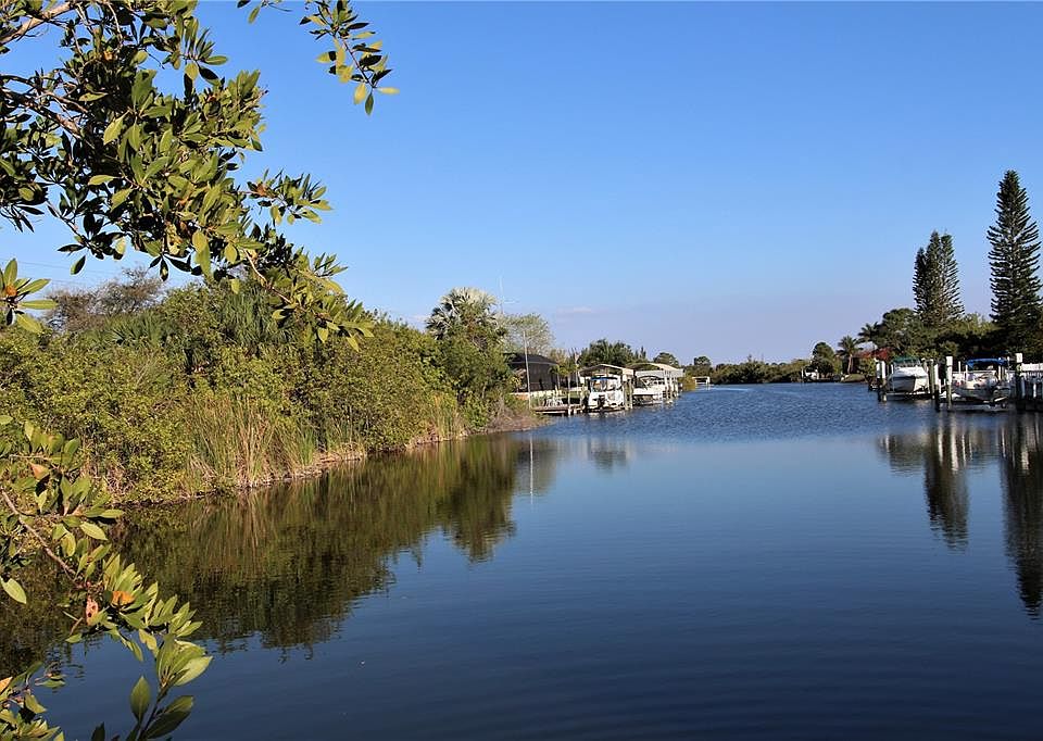 1st image of 9366 Key West St