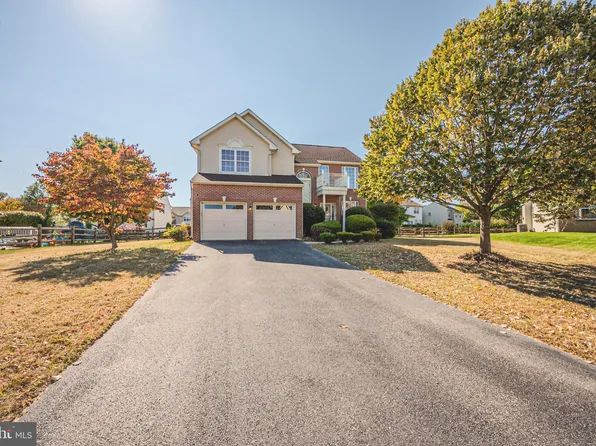 4 Wiggins Way, Bear, DE 19701