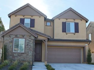 554 Rio Grande Way, Oxnard, CA 93036