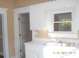 821 E Calhoun St, Springfield, MO 65802