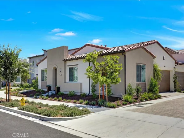 908 Sunrise Rd, Ladera Ranch, CA 92694