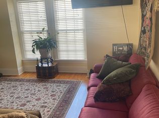 100 Tin Pan Aly UNIT A, Greensboro, NC 27406