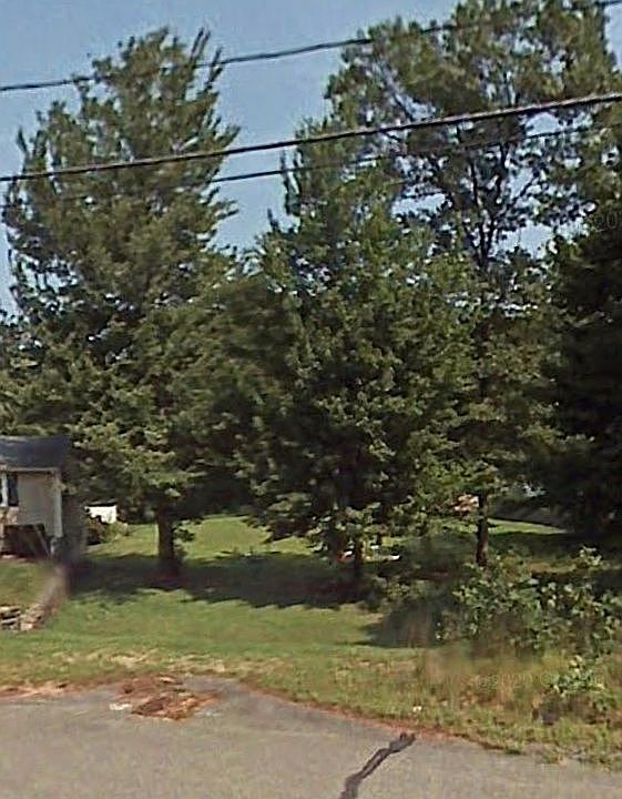 2nd image of 7 R Milton Ave