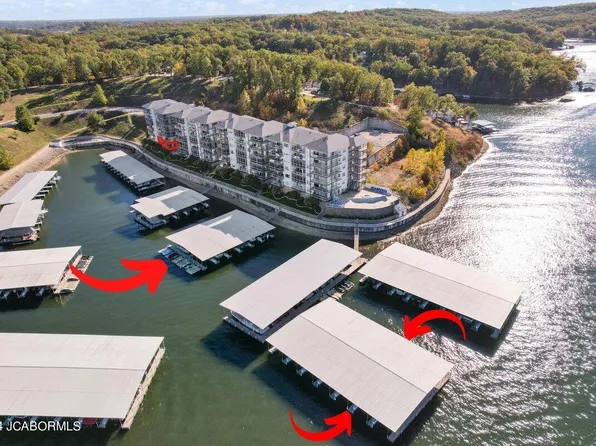 151 Upper Monarch Cove Dr Unit 1C, Lake Ozark, MO 65049
