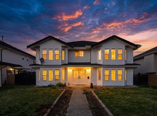 12247 64th Ave, Surrey, BC V3W 1W6