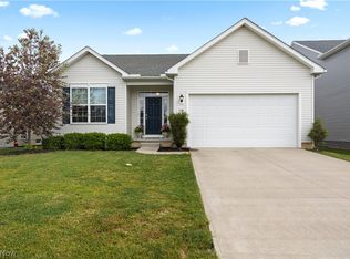 925 Longitude Ln, Amherst, OH 44001