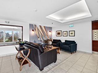 80 Spinnaker Dr #203, Halifax, NS B3N 3B5