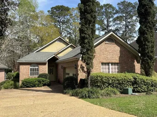 9033 Eagles Ridge Dr, Tallahassee, FL 32312