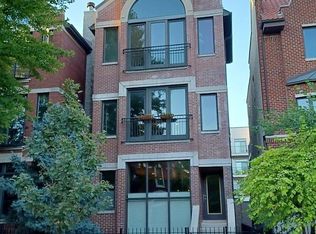 2033 W Crystal St #3, Chicago, IL 60622