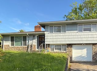 18400 SE Tibbetts Ct, Gresham, OR 97030