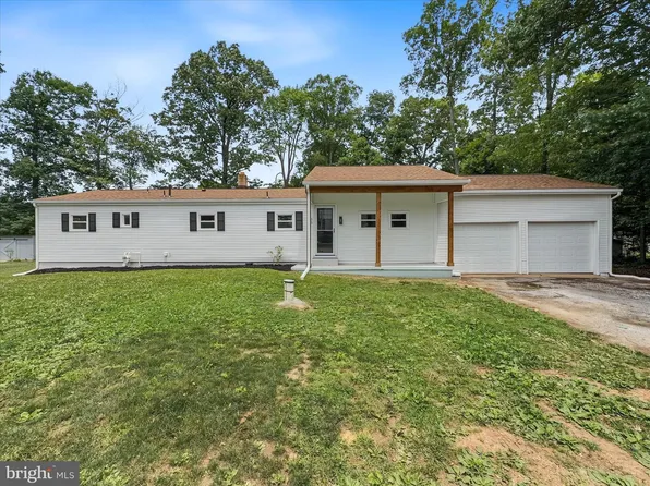 15 Foundry Rd, Shrewsbury, PA 17361