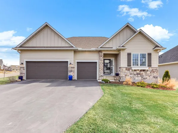 106 Maple Ter, Waconia, MN 55387