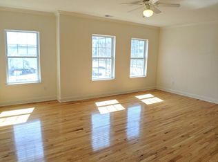 95 Central Ave APT 1H, Metuchen, NJ 08840