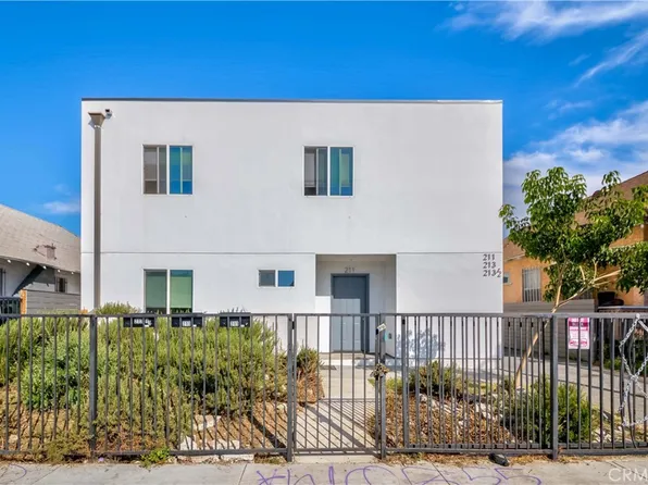 211 W 43rd St, Los Angeles, CA 90037