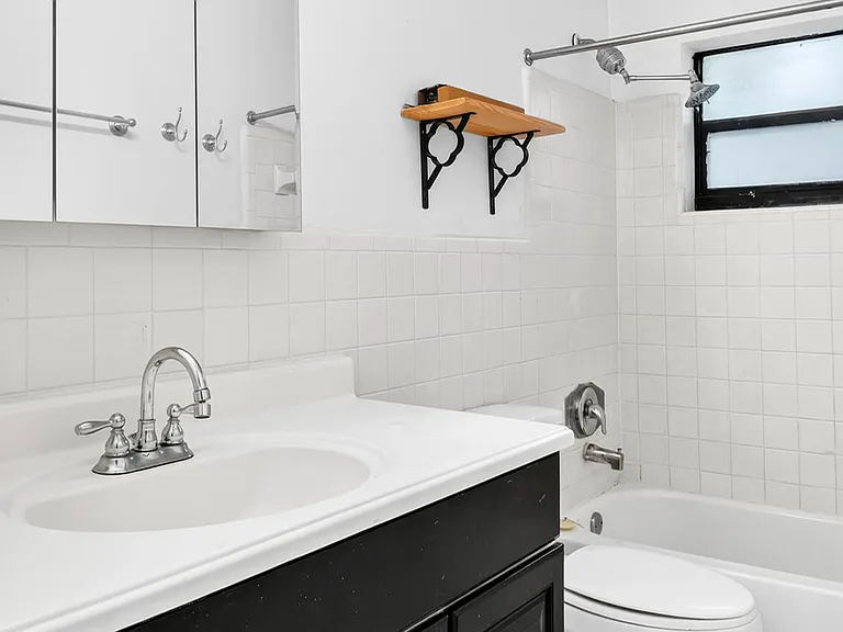 1515 NW 8th Ave #1515 — Photo 13
