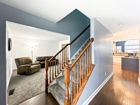 5th image of 205 Indian Lake Dr