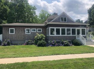 130 Aldrich Rd, Portsmouth, NH 03801