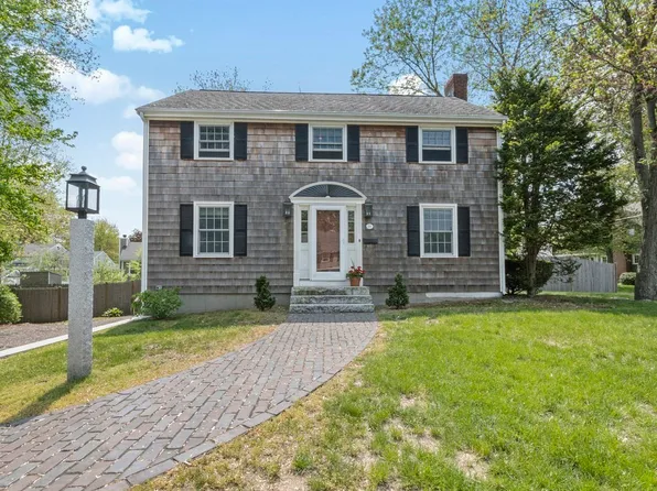 28 Indian Path, Dedham, MA 02026