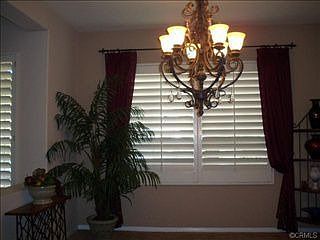 4th image of 326 Canterbury Ct