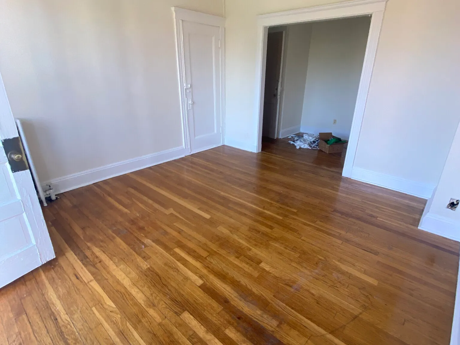 1 bed, 999 sqft, $2,300 — Photo 3