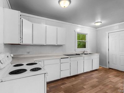 3401 Davison Rd, Flint, MI, 48506