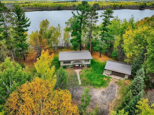 315 Viking Dr, Hoyt Lakes, MN 55750