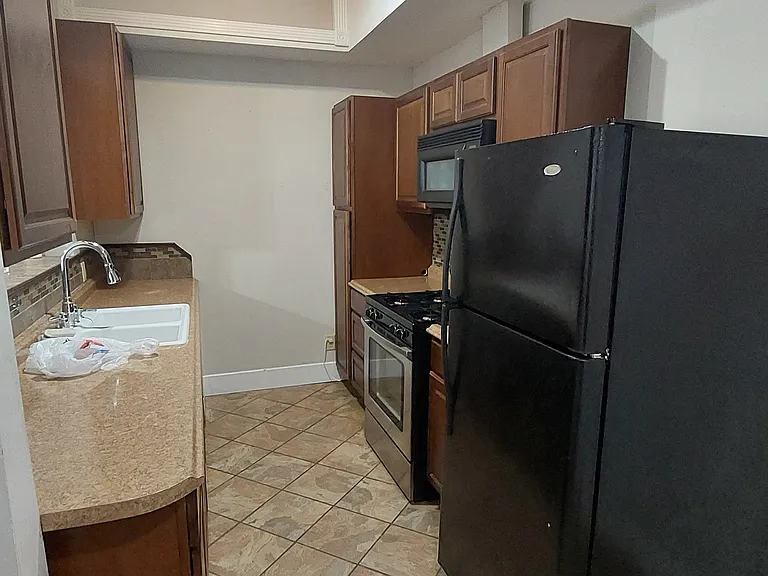 1800 Alston Ave #B — Photo 9