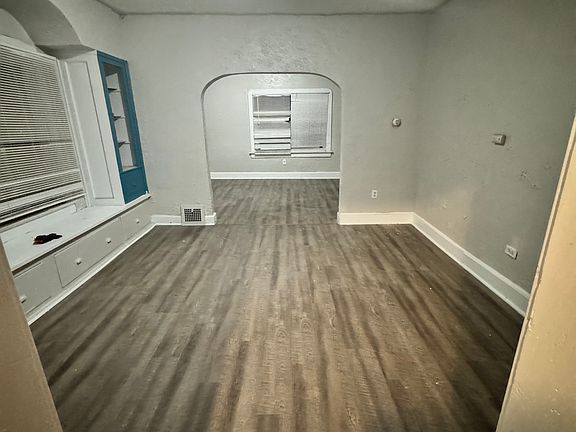 2nd image of 11117 Prince Ave #Up