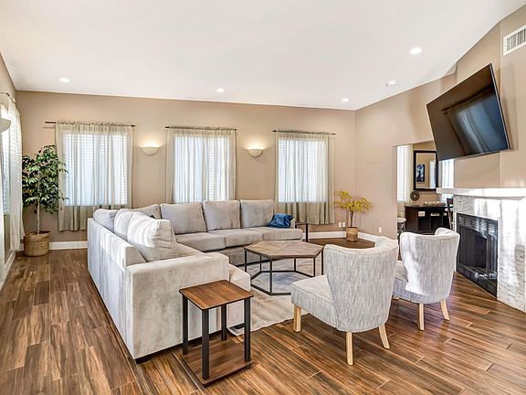 3rd image of 5212 Sale Ave
