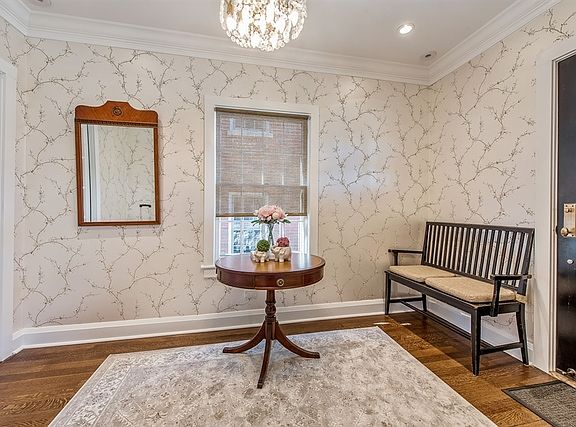 3rd image of 626 Wayland Ave