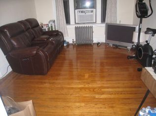 30-76 35th St APT 4C, Astoria, NY 11103