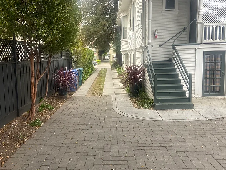 2237 San Jose Ave #B — Photo 32