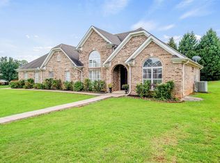 1750 Moss Rose Dr, Bessemer, AL 35022