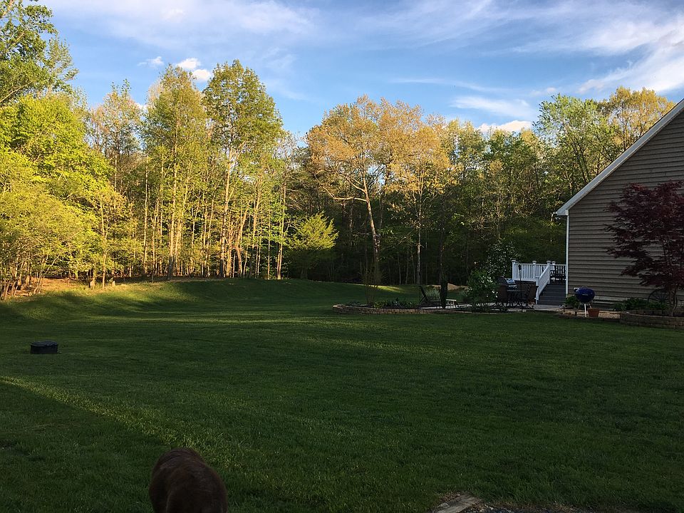 2nd image of 42000 Pleasant Valley Ct