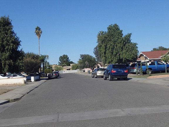4th image of 3624 N 84th Dr