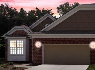 48847 Windfall Rd, Novi, MI 48374