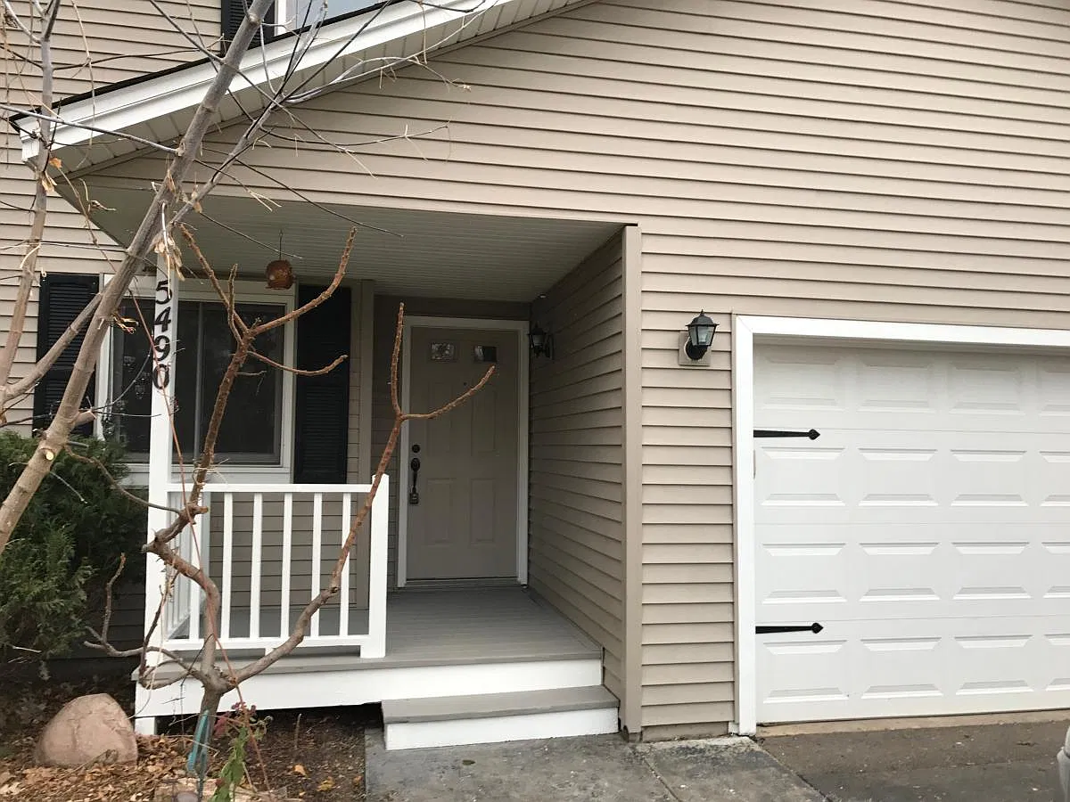 5490 W 143rd Street — Photo 3