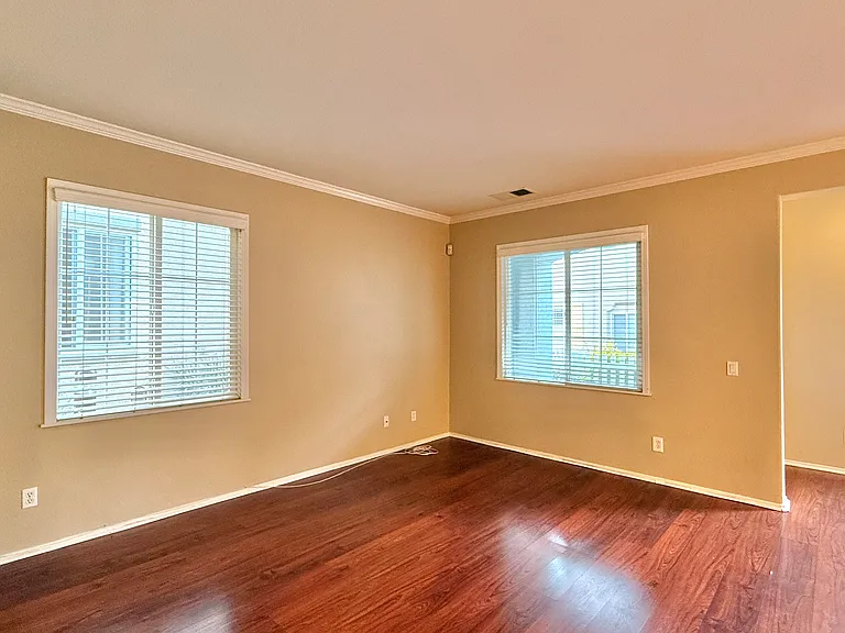 1452 Trouville Ln — Photo 10