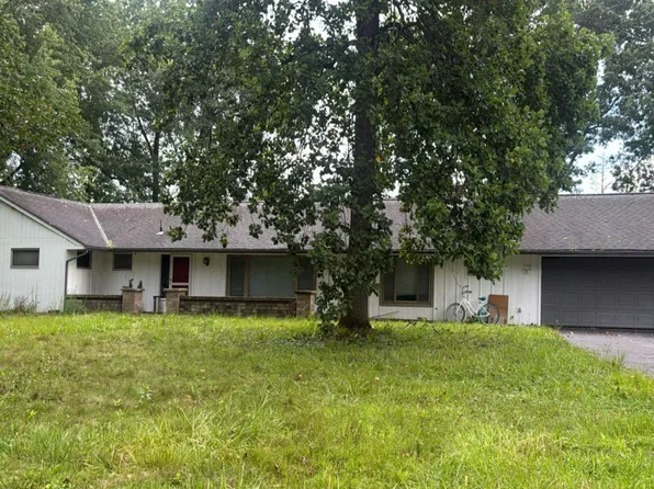 4585 E Johnstown Rd, Columbus, OH 43230