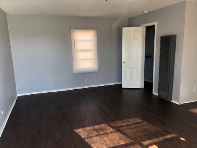 1st image of 1210 College Ave APT A