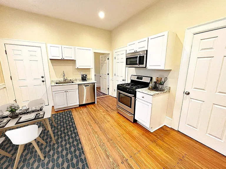 242 Princeton St #1 — Photo 2
