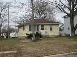 607 9th Ave SE, Waseca, MN 56093