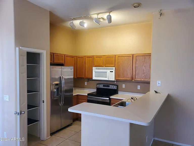 1507 S 171st Ln — Photo 13