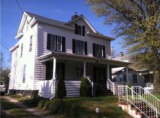 86 Freeman St, Woodbridge, NJ