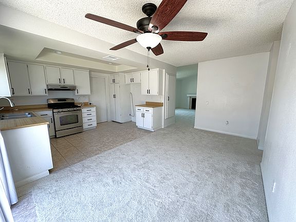 5th image of 1312 Live Oak Ct #1