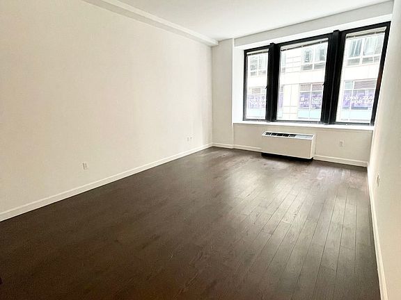 5th image of 100 Maiden Ln APT 1002