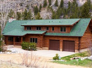 226 E Side Rd, Red Lodge, MT 59068
