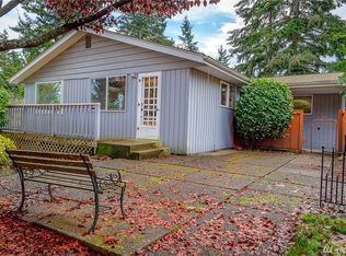 1001 Panorama Ct, Fircrest, WA 98466