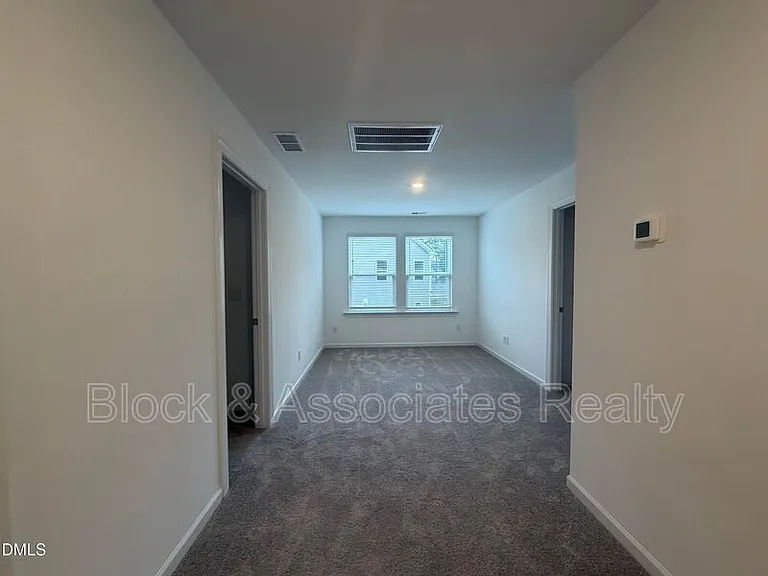 611 Contento Ct — Photo 15